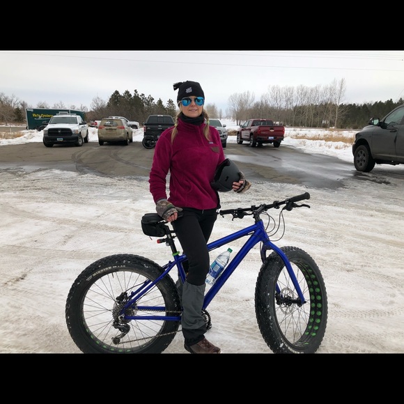 Meet your Posher, Heather - Picture 1 of 1